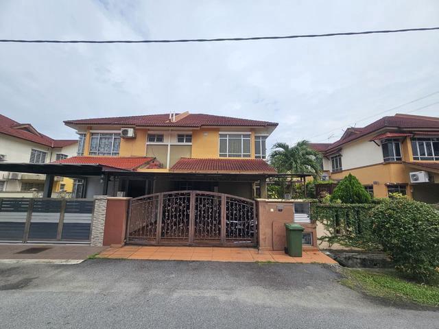 BUMI LOT 3200ft 2 Storey Semi D House Taman Impian Putra Bangi