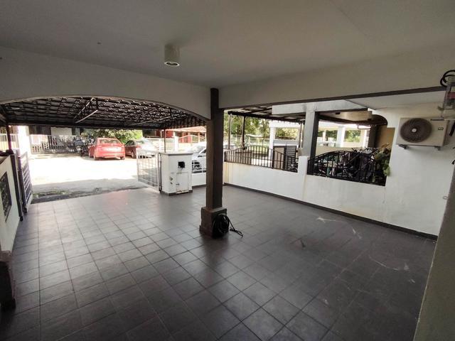 Bumi Lot Two Storey Bandar Baru Bangi Seksyen 4 Renovated