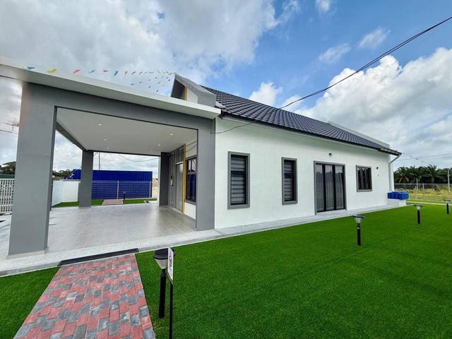 Bumi Lot Bungalow Ayer Molek Near Tiang Dua Duyong Merlimau Bemban