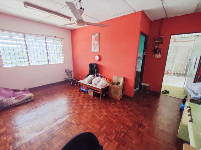 Bumi Lot Cat Baru Flat PKNS Seksyen 17 Shah Alam