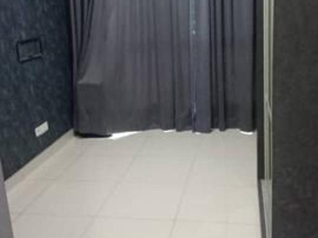 Bumi Lot For Sale 840sqft 3 Room Partial Furnished