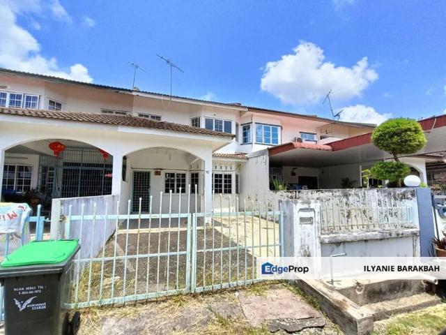 Non Bumi Semi D at Taman Damai, Padang Serai For
