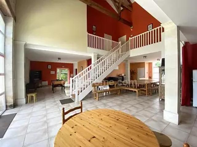 Bunzac 16110 Achat / Vente maison 16 pièces t16 piscine jardin