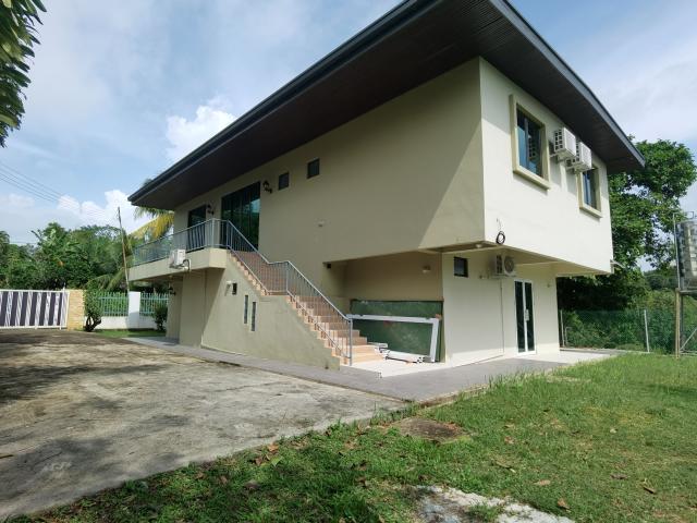 BUNGALOW
