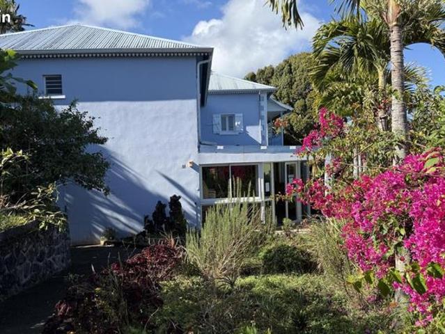 Bungalow 11 pièces 400 m²