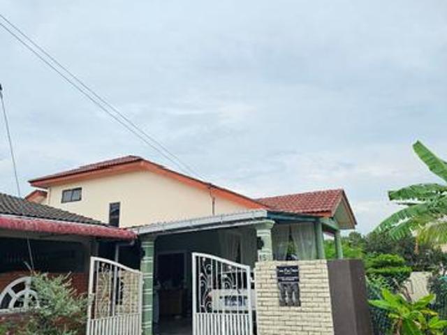 Bungalow Satu Tingkat Setengah Taman Merbok Bukit Baru Melaka