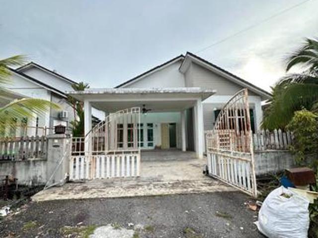 Bungalow 1 12 English Country Elise Type Ambangan Height
