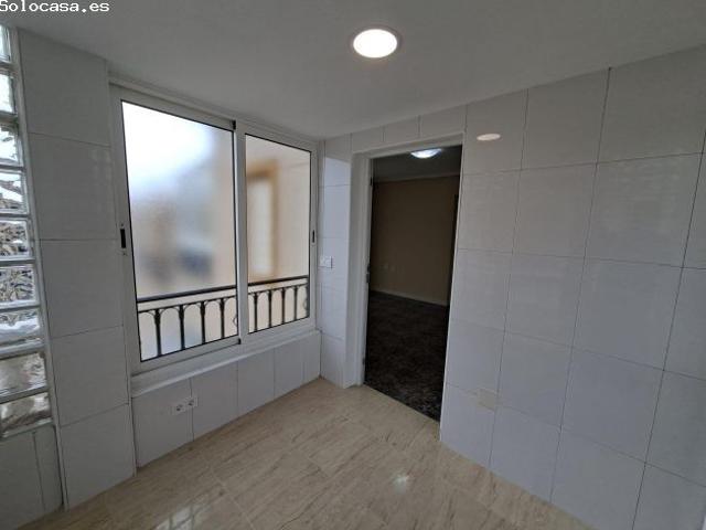 Bungalow 2 dormitorios y 1 baño con jardín. Punta Prima