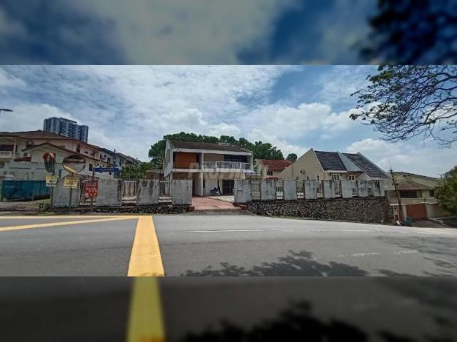 BUNGALOW TAMAN CONNAUGHT CHERAS GOOD FOR BUSINESS