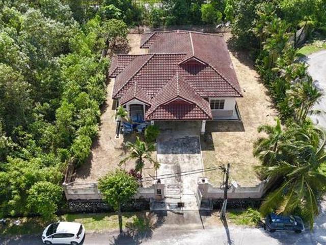 BUNGALOW CORNER LOT Lorong Mahkota Impian Fasa1 Puncak Alam DEKAT UITM