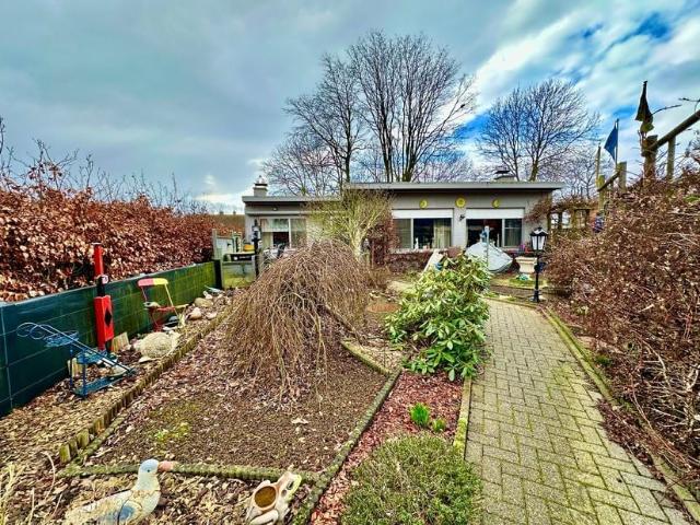 Bungalow te koop voor 289000 euro met 3 slaapkamers