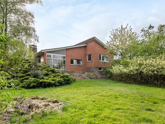 Bungalow te koop voor 349000 euro met 4 slaapkamers