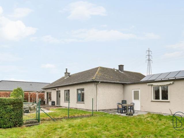 Bungalow te koop voor 375000 euro met 3 slaapkamers