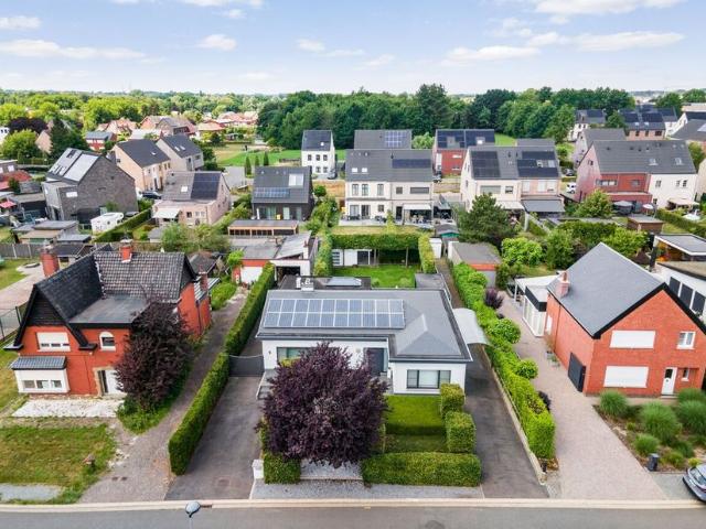 Bungalow te koop voor 539000 euro met 2 slaapkamers