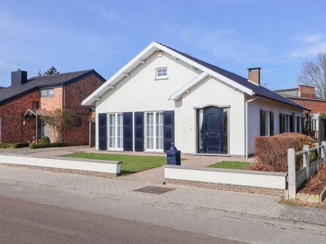 Bungalow te koop voor 549000 euro met 3 slaapkamers