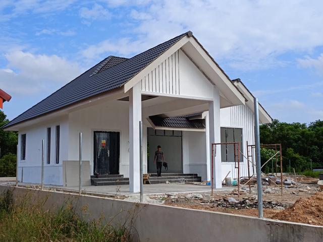Bungalow untuk dijual di sri kelewek tanah merah kelantan