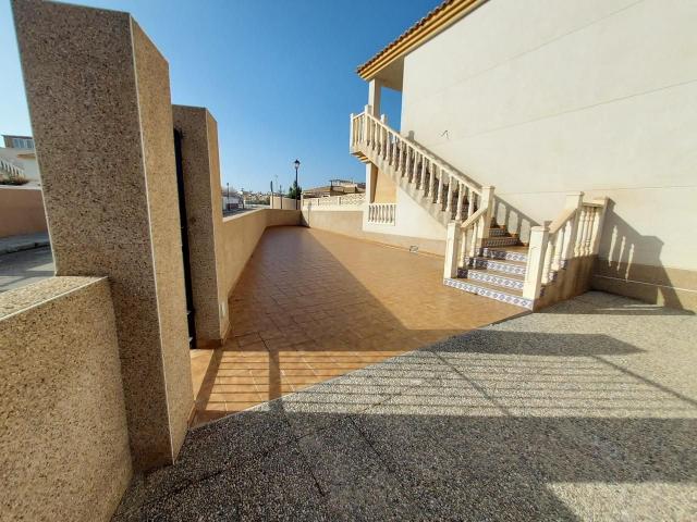 Bungalow a estrenar en Castalla, Alicante