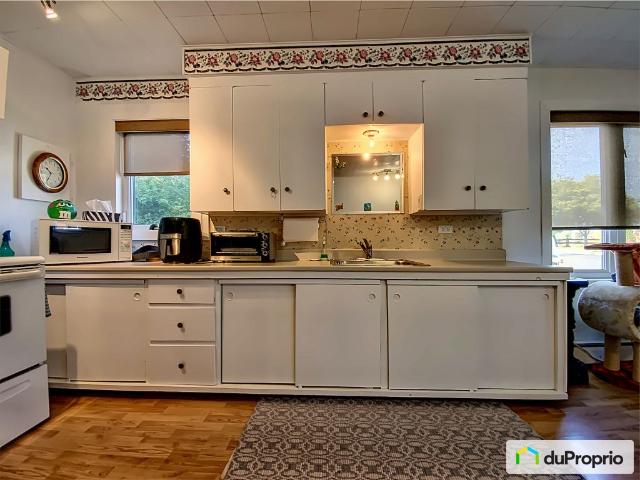 Bungalow à vendre Témiscouata sur le Lac 2 chambres 1 salle de bain #1084