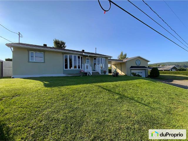 Bungalow à vendre Clermont 3 chambres 2 salles de bain #1081