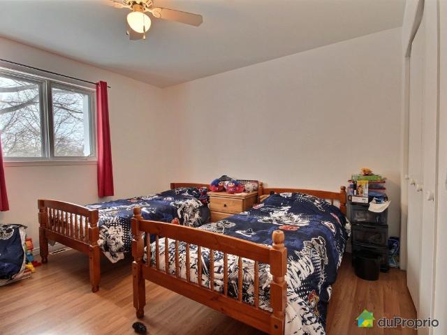 Bungalow à vendre Montmagny 3 chambres 1 salle de bain #783422