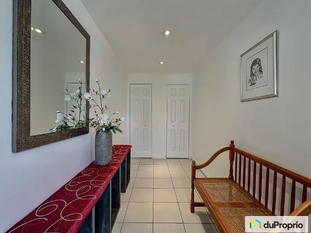 Bungalow à vendre St Émile 4 chambres 2 salles de bain #1107