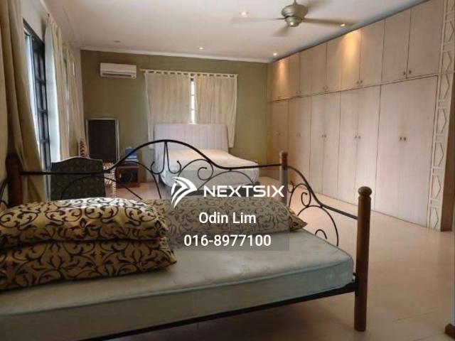 Bungalow above the hill, nice view, brand new