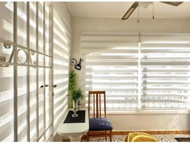 Bungalow alto con solárium privado y piscina en Torrevieja