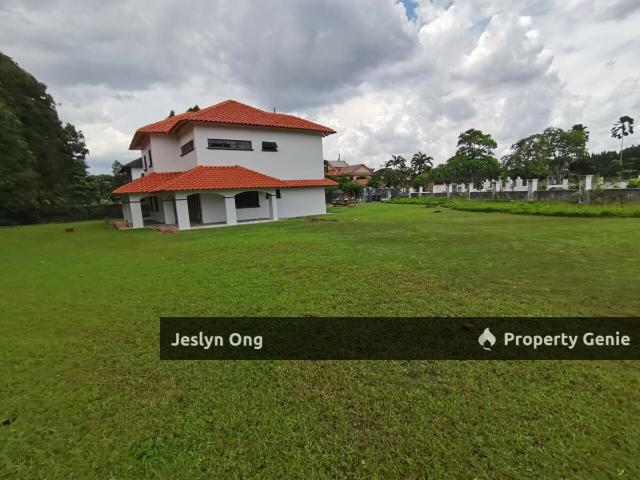 Bungalow at IOI Palm Resort for Rent