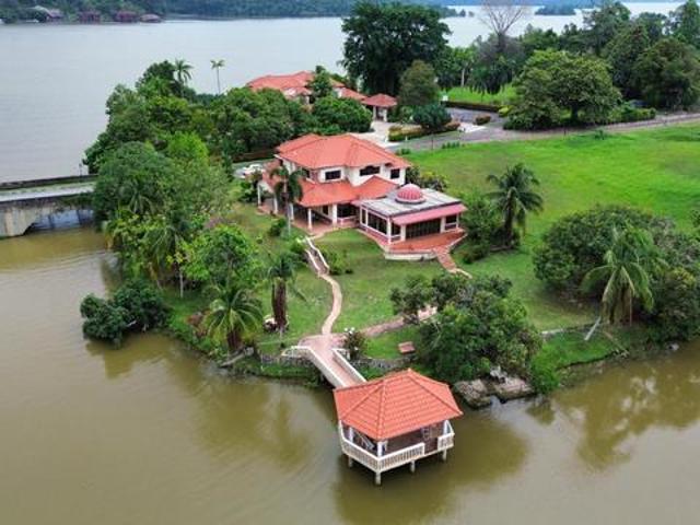 Bungalow Bukit Merah Laketown Resort Direct Owner