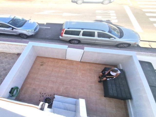 Bungalow con solarium privado y vistas al mar