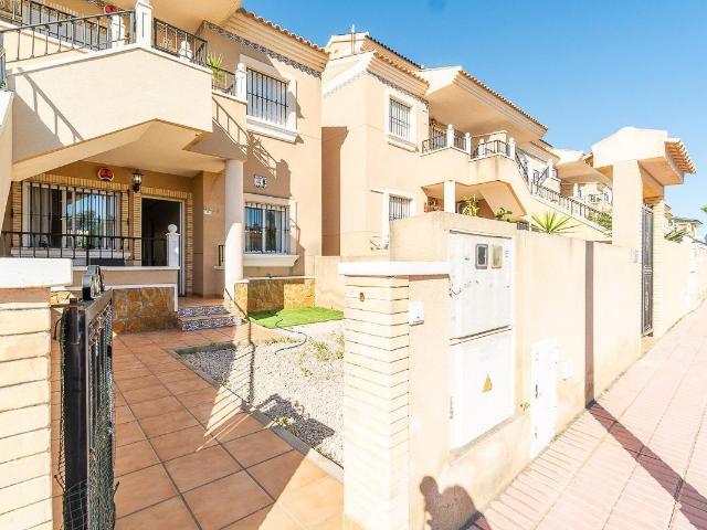 Bungalow de planta baja en Orihuela Costa