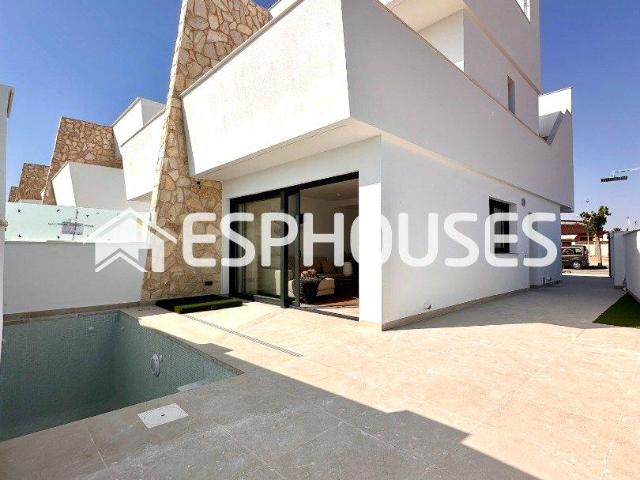 Bungalow en venta a estrenar en San Javier Murcia