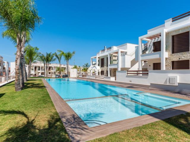 Bungalow en venta a estrenar en Torrevieja Alicante