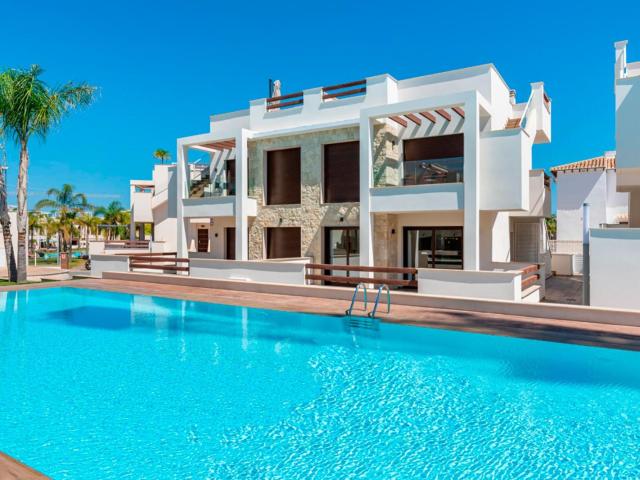 Bungalow en venta a estrenar en Torrevieja Alicante