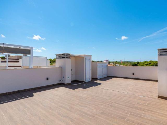 Casa en venta a estrenar en Torrevieja Alicante