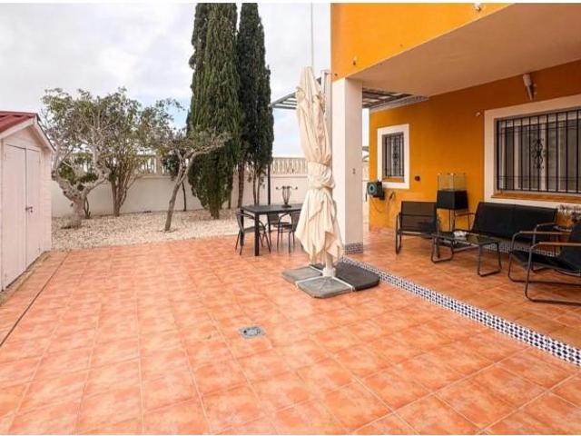 Bungalow en venta Elche