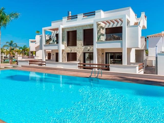 Bungalow en venta en Torrevieja, Alicante Costa Blanca