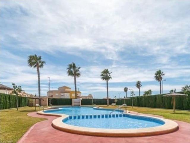 Bungalow en venta en Torrevieja, Alicante Costa Blanca