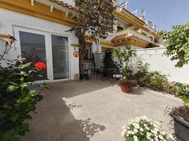 Bungalow en venta en Torrevieja Alicante