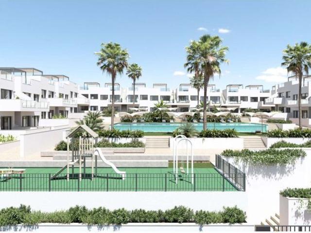 Bungalow en Venta en Torrevieja, Alicante