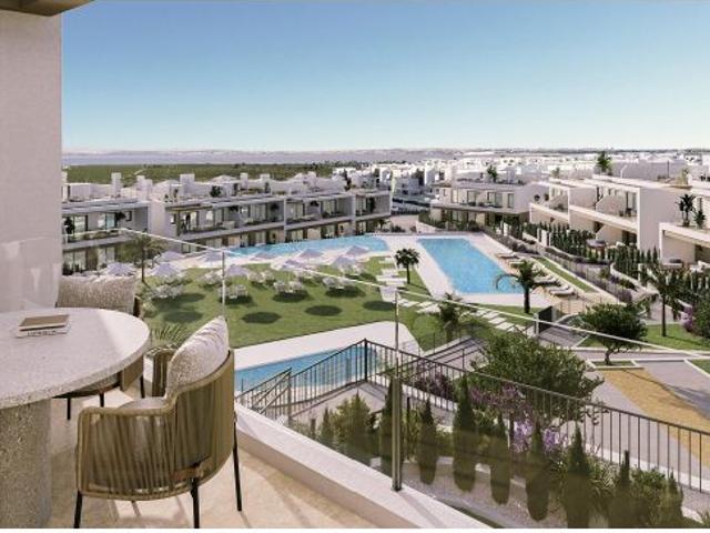 Bungalow en Venta en Torrevieja, Alicante