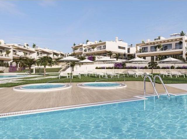 Bungalow en Venta en Torrevieja, Alicante