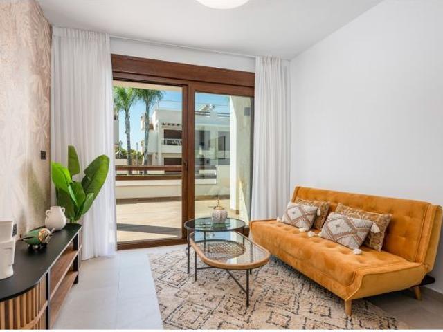 Bungalow en Venta en Torrevieja, Alicante