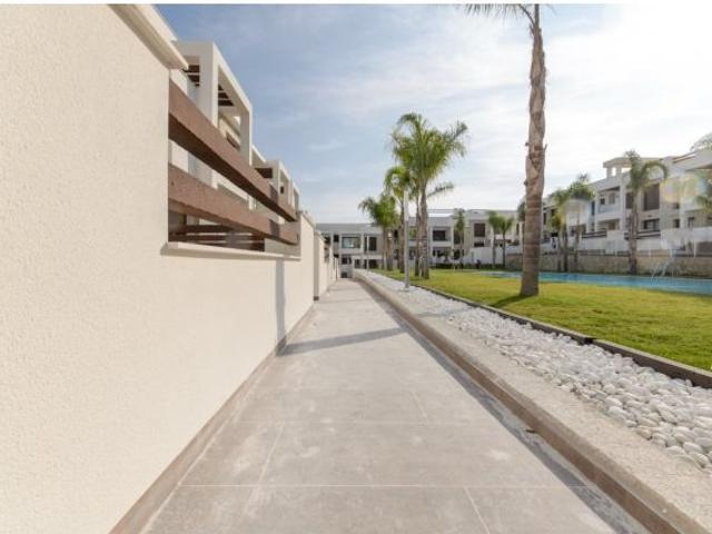 Bungalow en Venta en Torrevieja, Alicante