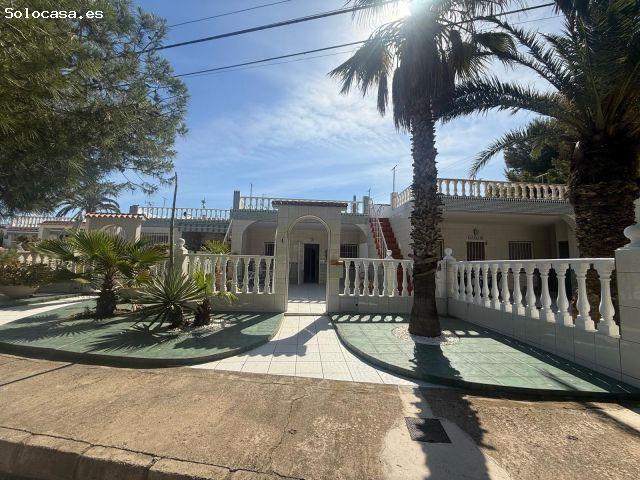Bungalow en Venta en Torrevieja, Alicante