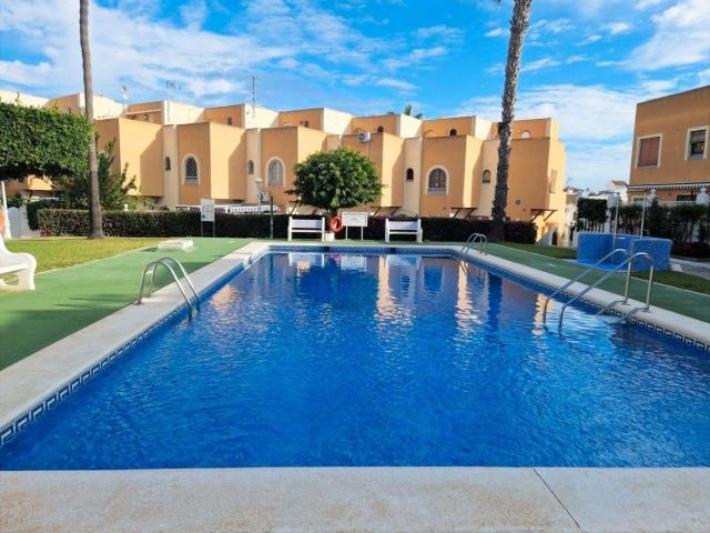 Bungalow en venta en Torrevieja Alicante