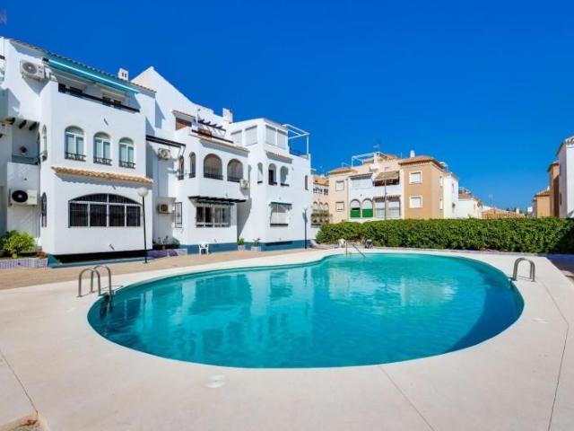 Bungalow en venta en Torrevieja, El Acequión Los Náufragos