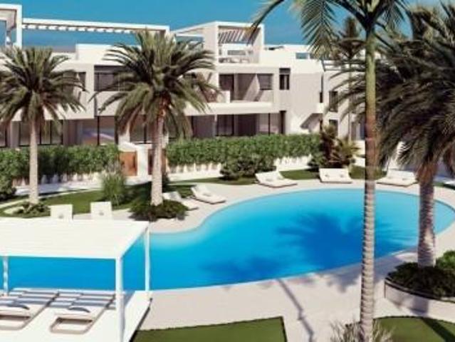 Bungalow en venta en Torrevieja, Los altos