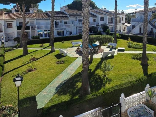 Bungalow en venta en Torrevieja, Los balcones