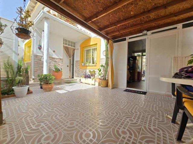 Bungalow en venta en Torrevieja, Parque de las Naciones
